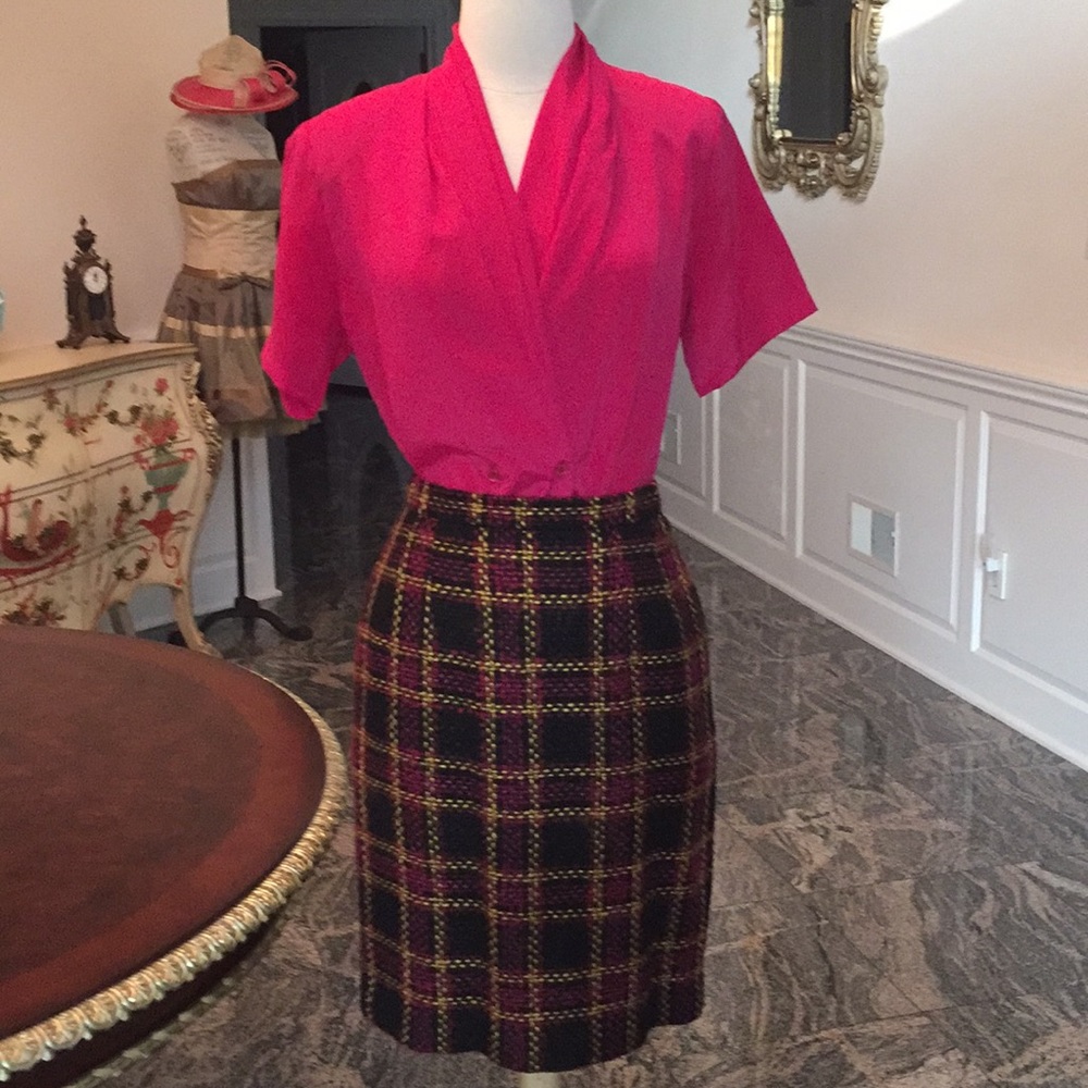 Casual Corner | Suits - Picture 3 of 5